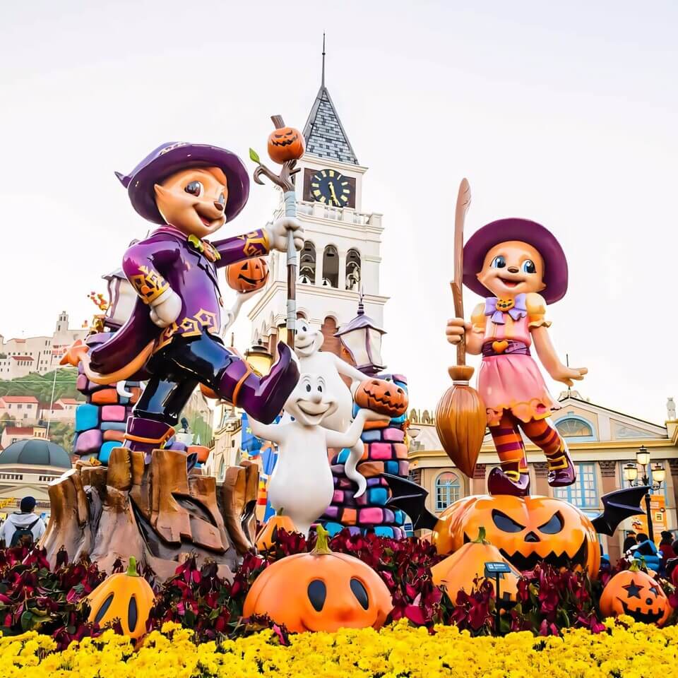 Everland trang trí dịp Halloween