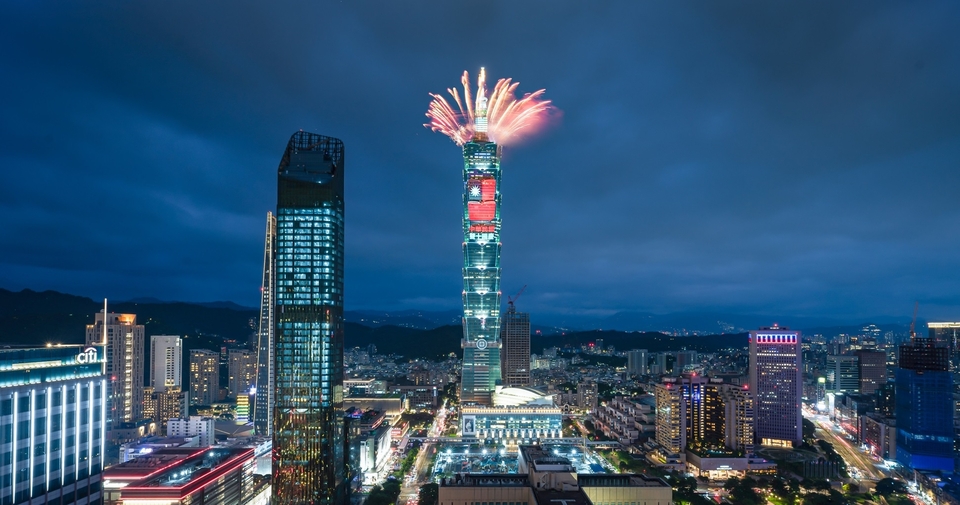 Taipei 101 có chiều cao lên đến 509.2 mét