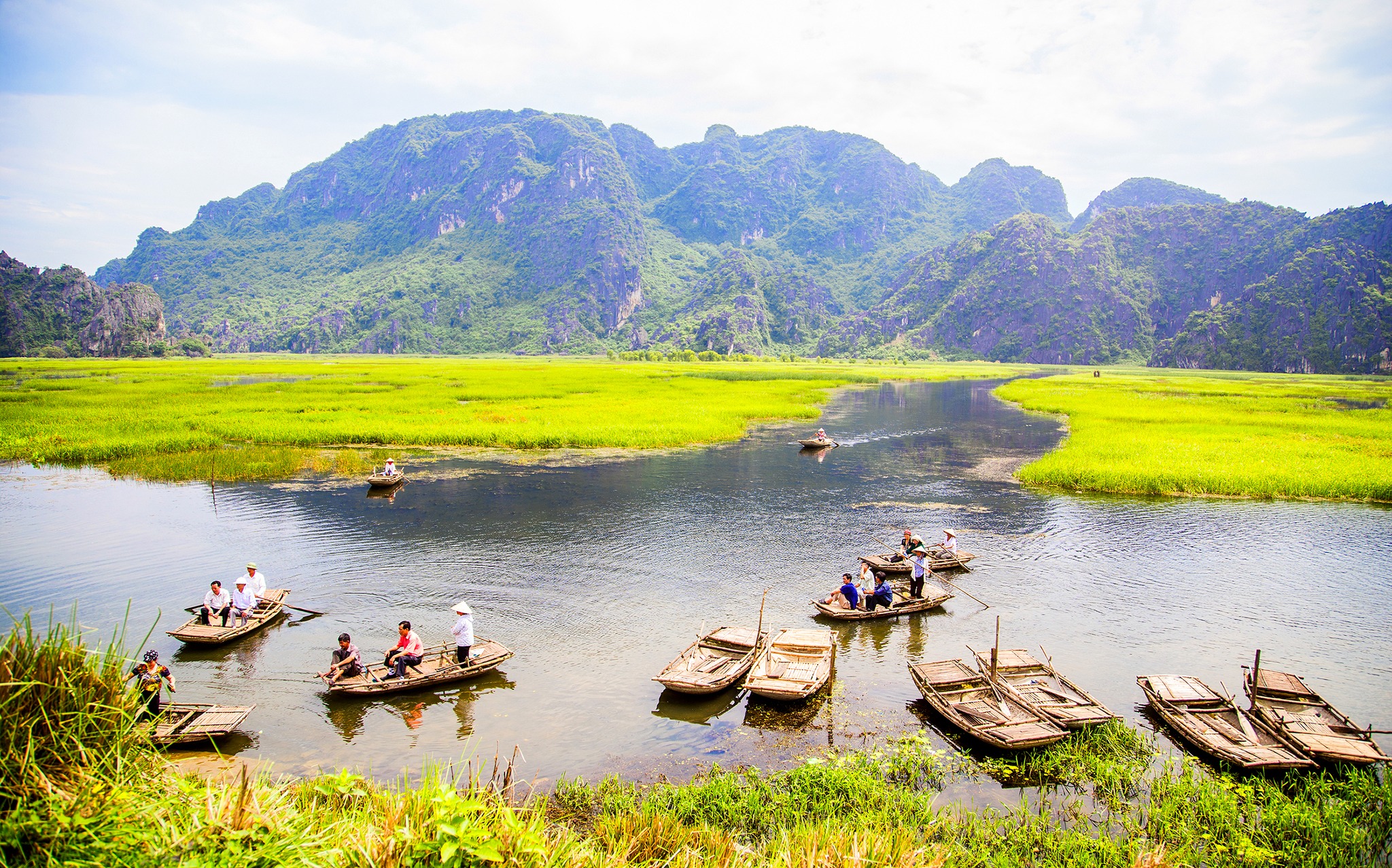 Bến thuyền Đầm Vân Long