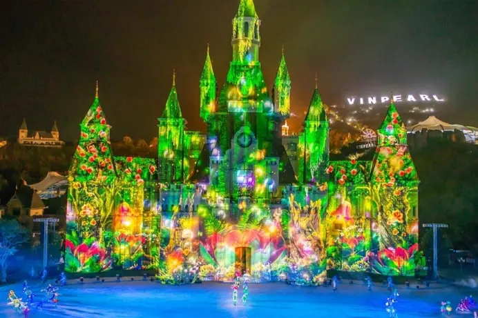 Đến Vinwonder Nha Trang đừng bỏ qua 3 show diễn tuyệt vời này
